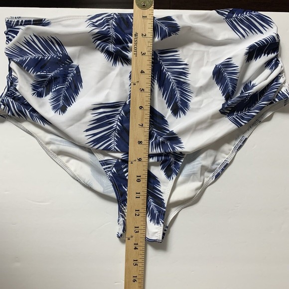 Womens XL Swimwear Bikini Bottoms High Rise Briefs Shirred Blue White Print NWOT - Picture 9 of 11